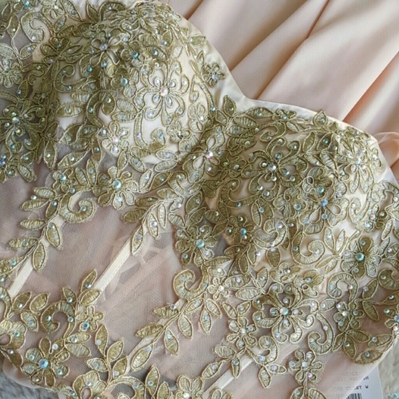 🍒NWT🍒 BLONDIE NITES CORSET BALL GOWN - Picture 6 of 8